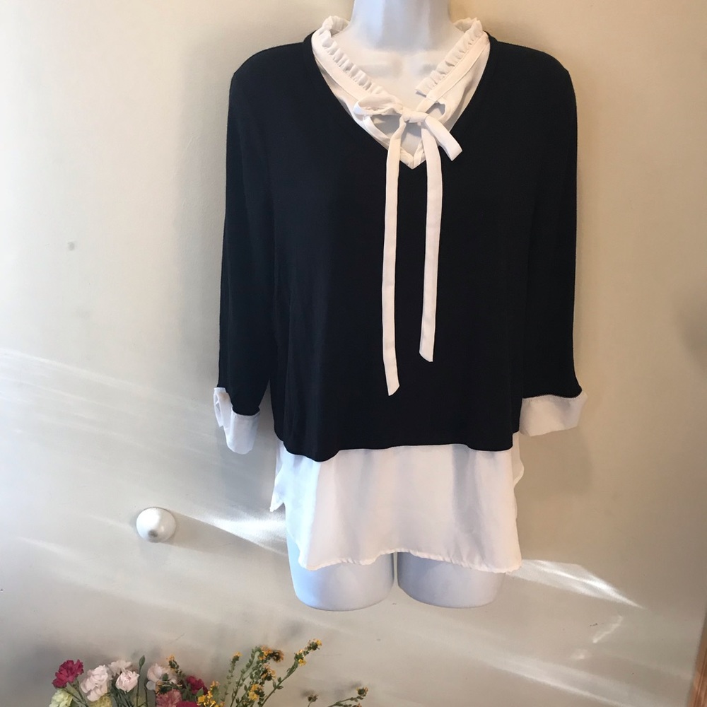 y2k Elle tie bow detail top long sleeves M black and white